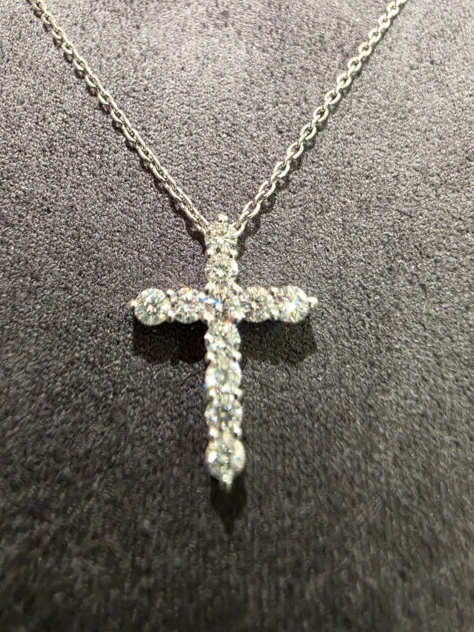 Крестик с бриллиантами 0,35ct