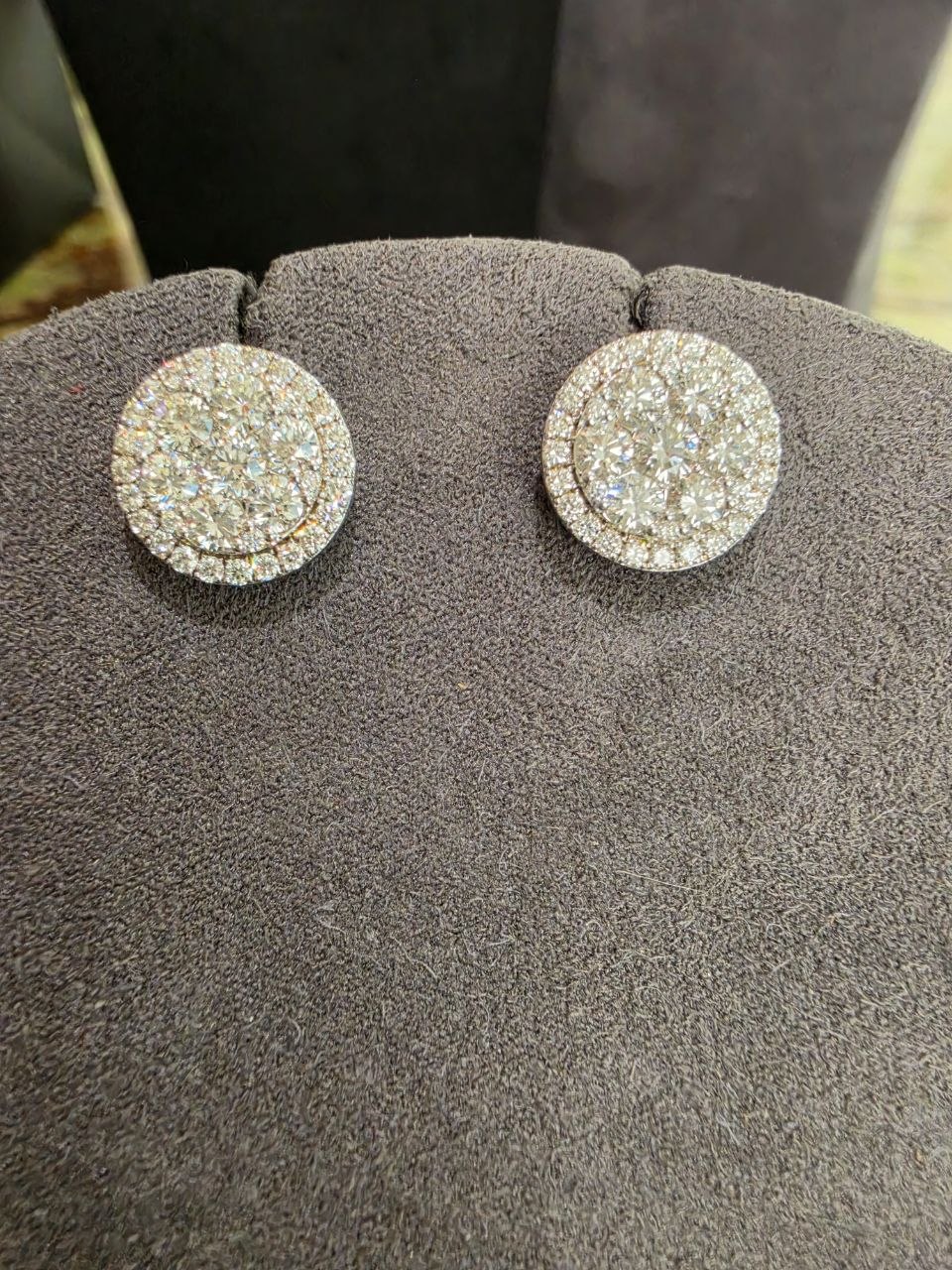 Пуссеты с бриллиантами 2,12ct.